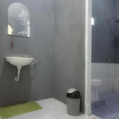 Tangkoko Ranger Homestay Bitung Exterior photo