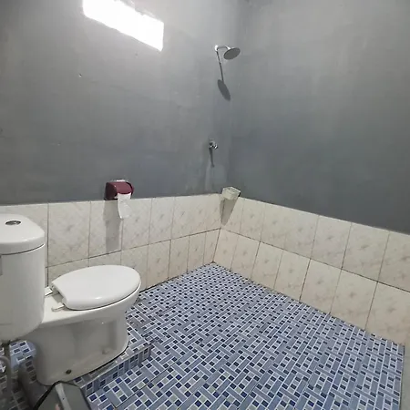 Tangkoko Ranger Homestay Bitung Exterior photo